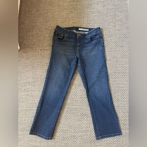 DKNY Soho Mid Rise Cropped Jeans Size 12
